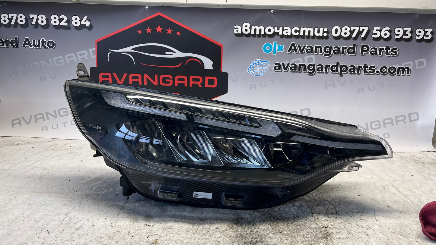 Ford Transit Custom десен фар