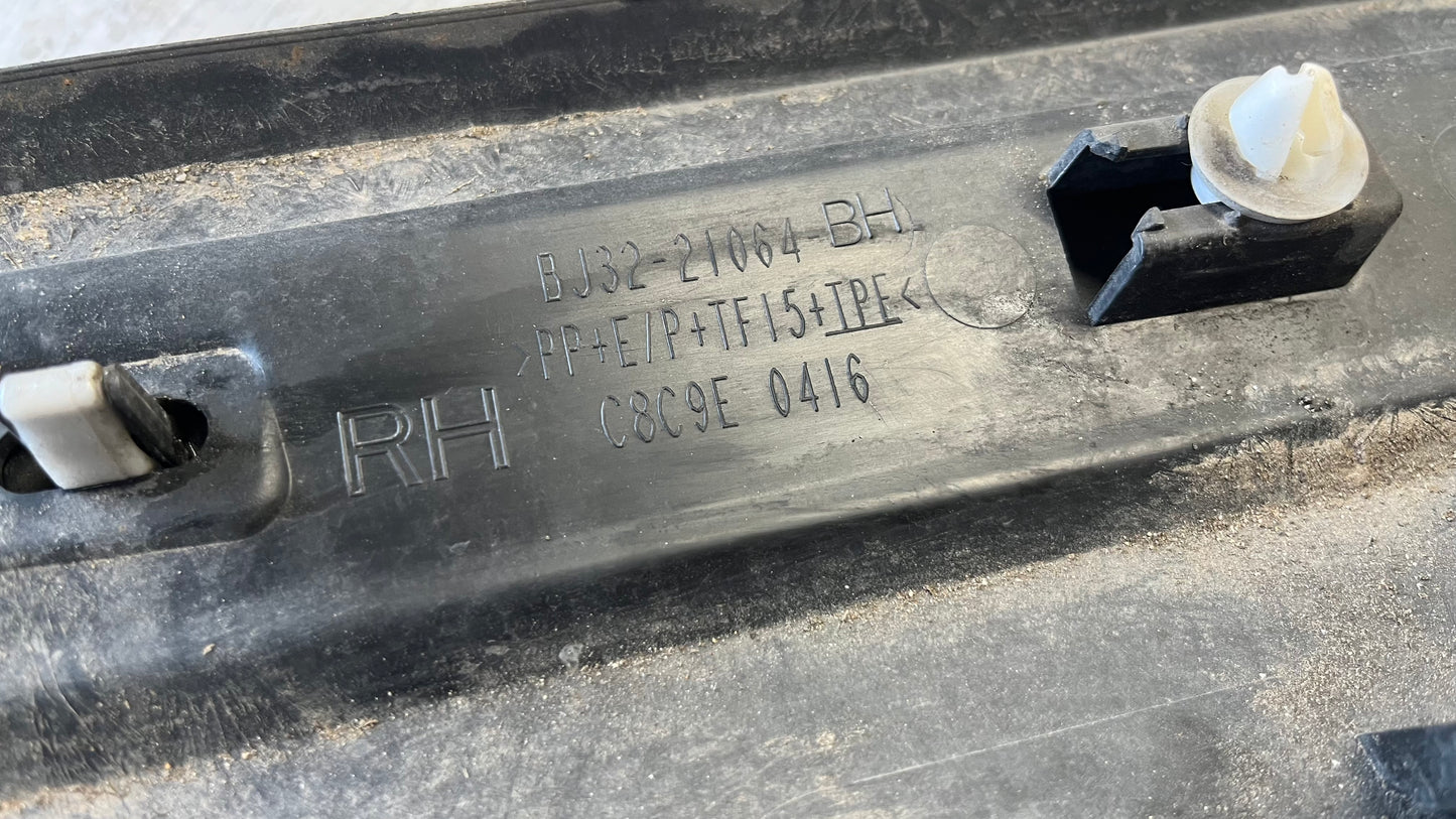 Range Rover Evoque декоративна лайстна задна дясна врата