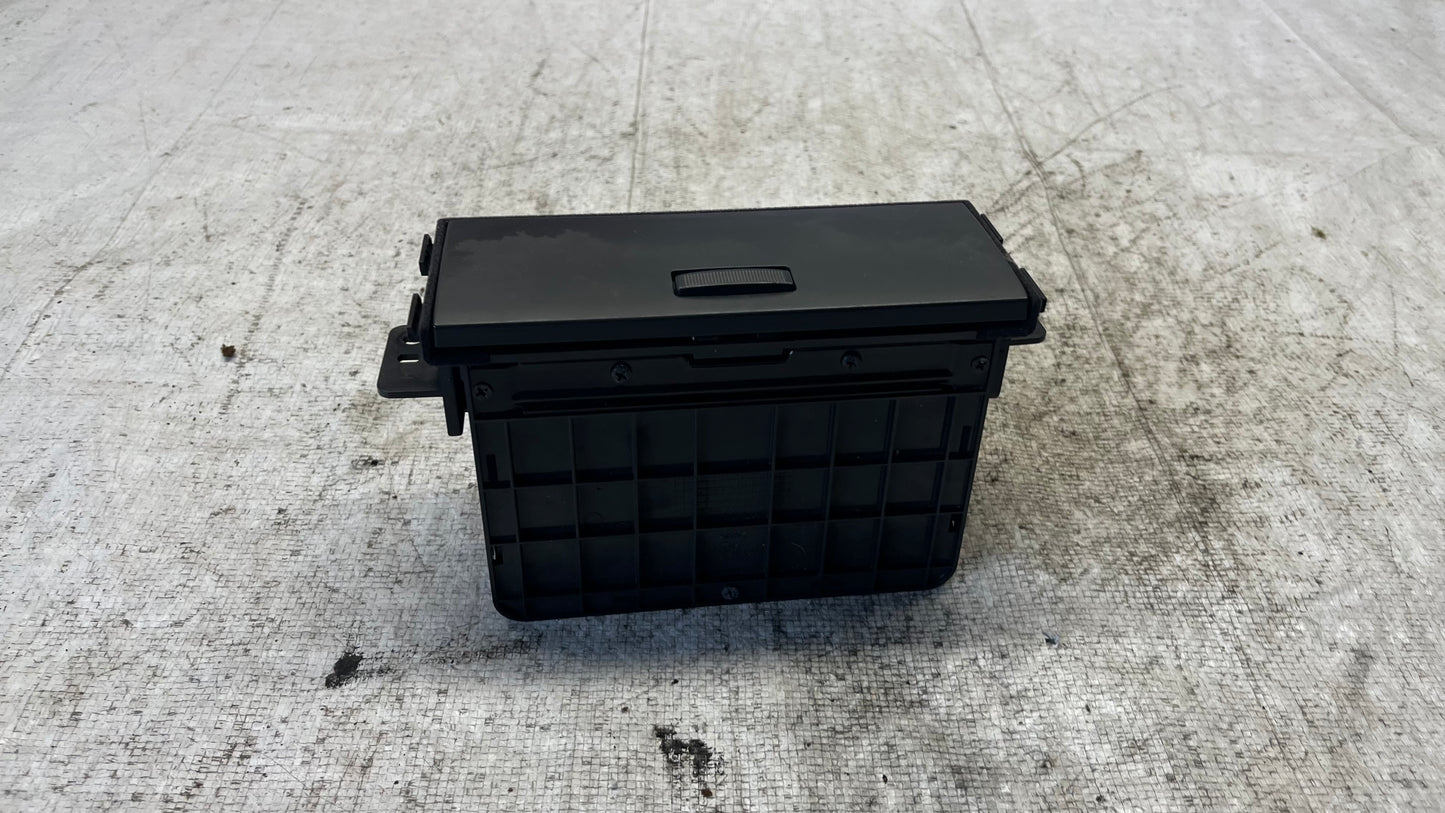 Chevrolet Captiva 06- жабка за багажник