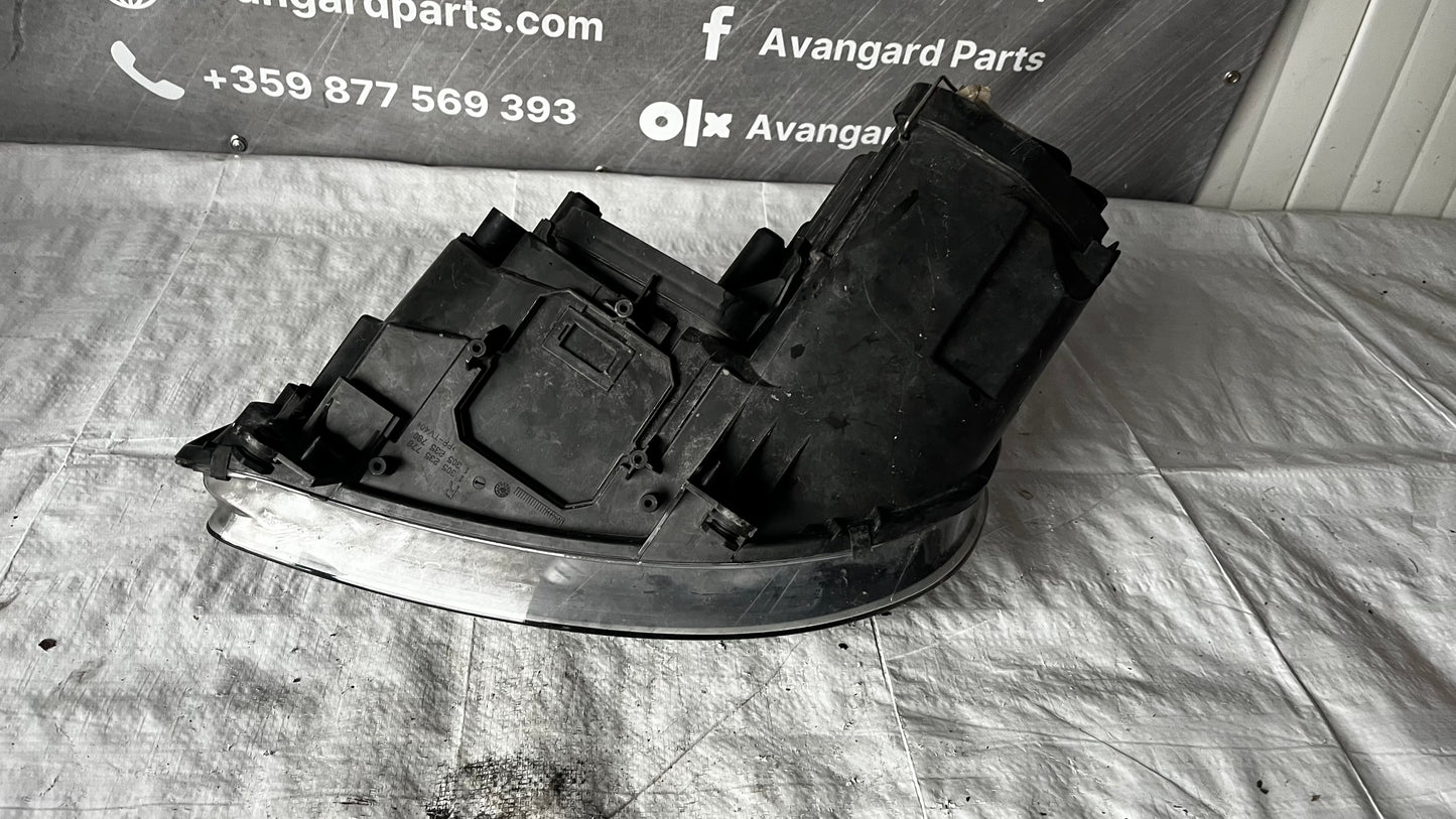 Volkswagen Caddy 2003- десен фар