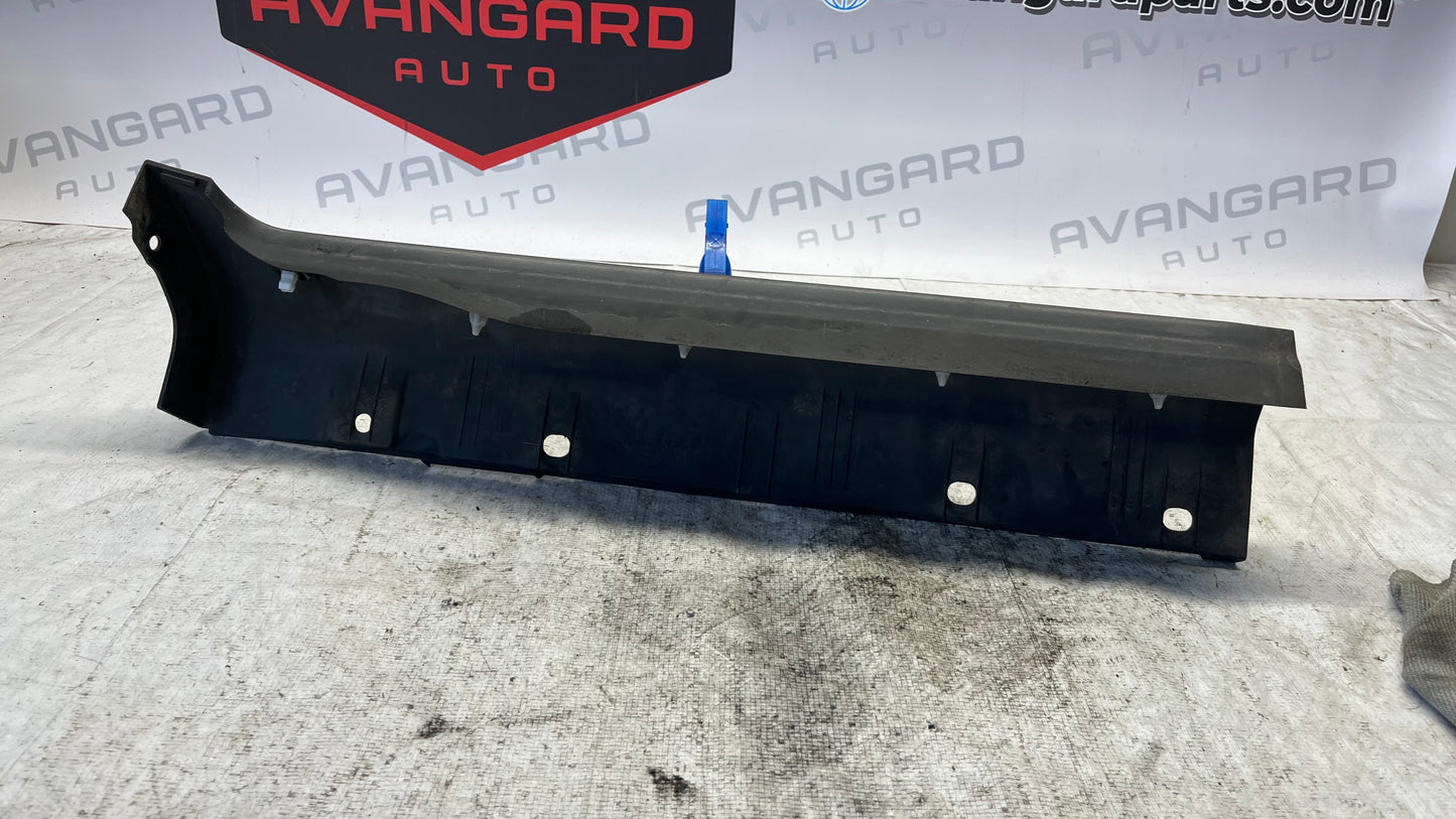 Chevrolet Captiva 06- преден ляв праг