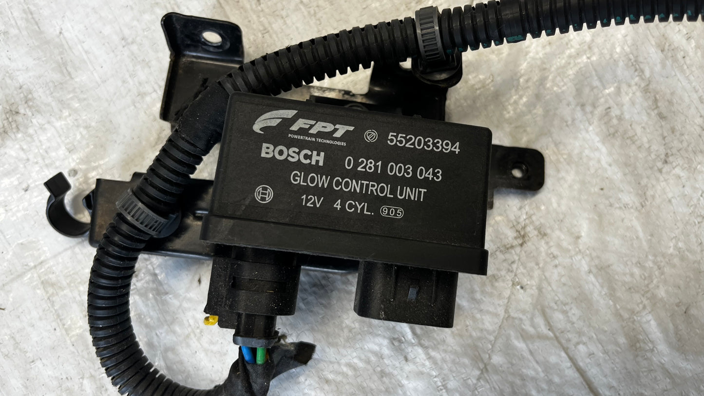 Alfa Romeo реле подгревни свещи