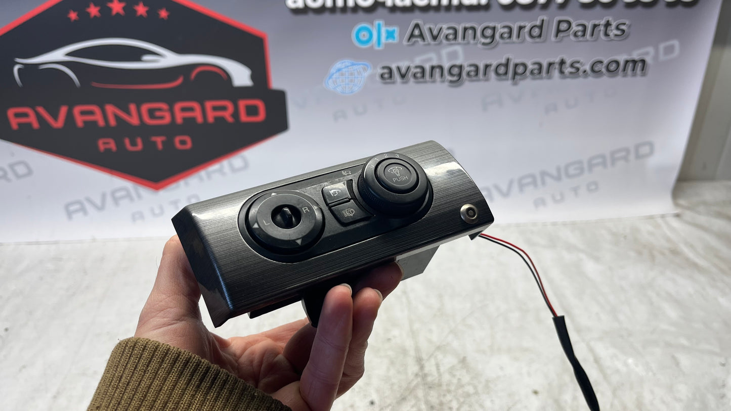 Chevrolet Captiva 06- ключ светлини