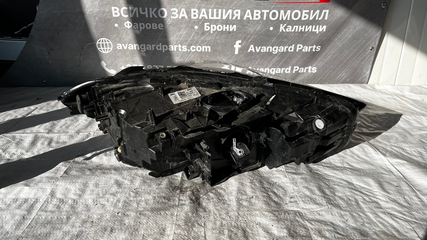BMW 1 F40 2020- ляв фар