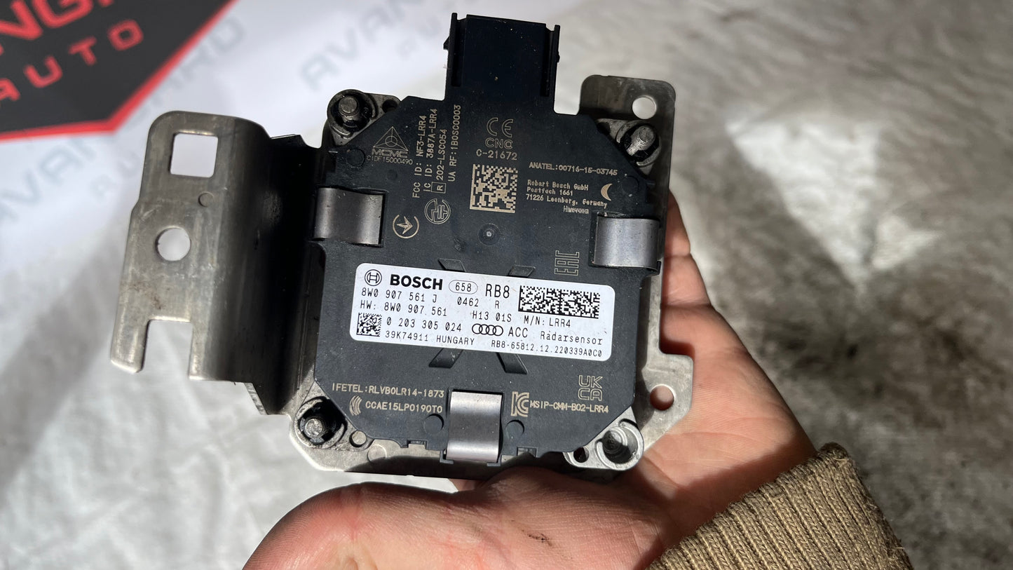 Audi A4 B9 дистроник