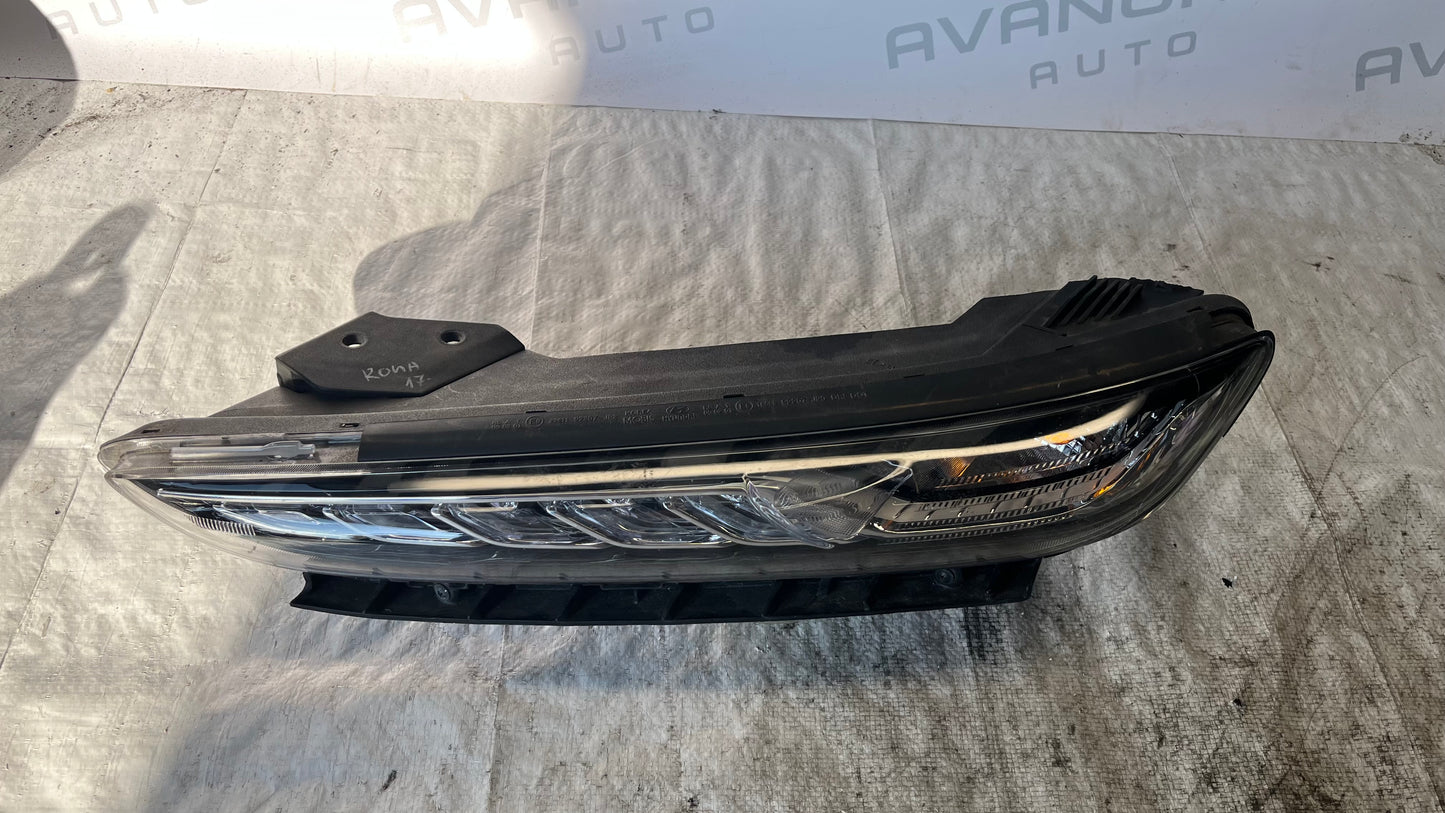 Hyundai Kona ляв фар