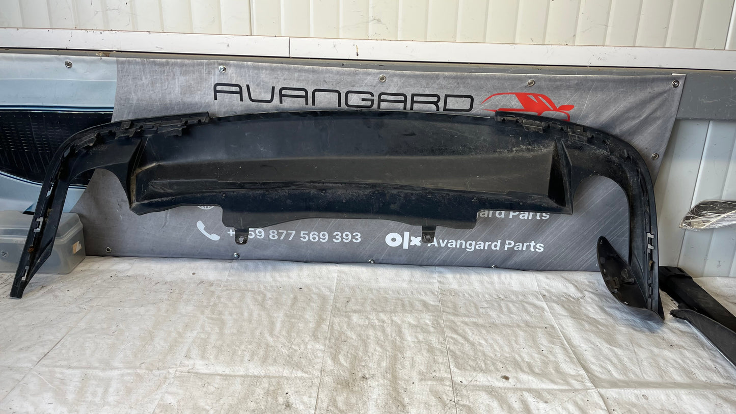 Volkswagen Passat B7 дофузьор