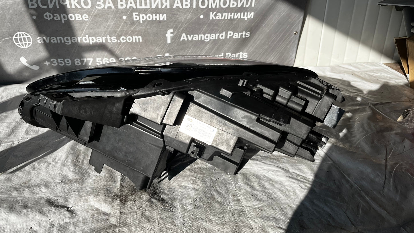 Ford Puma 2 2019- десен фар