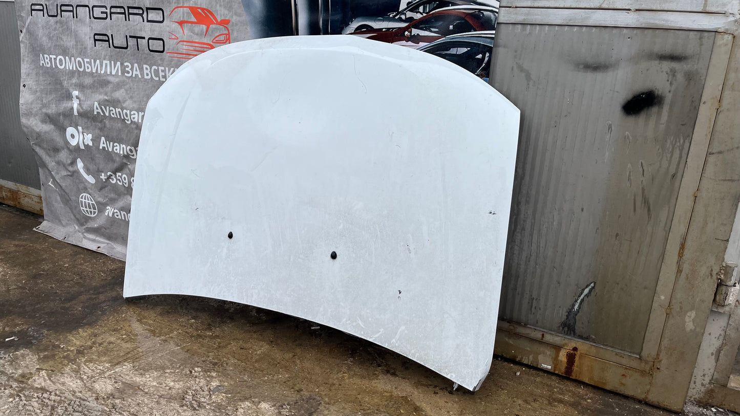 Dacia Duster 19- преден капак