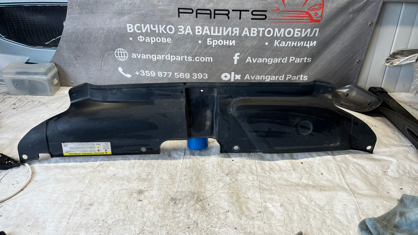 Audi A4 S4 09- кора под преден капак