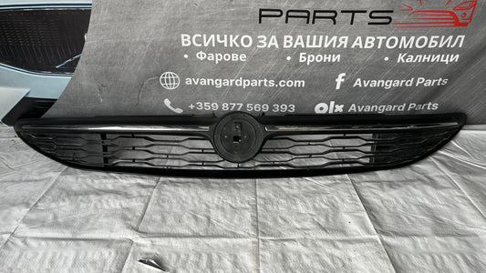 Предна решетка Fiat Doblo 2 Facelift 2010-2022