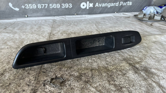 Subaru Forester 2003- панел задна дясна врата