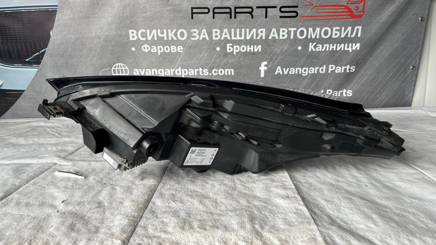 Десен фар Tesla 3/Y 2017-