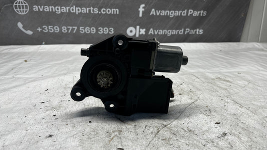 Renault Scenic 3 моторче задно ляво стъкло