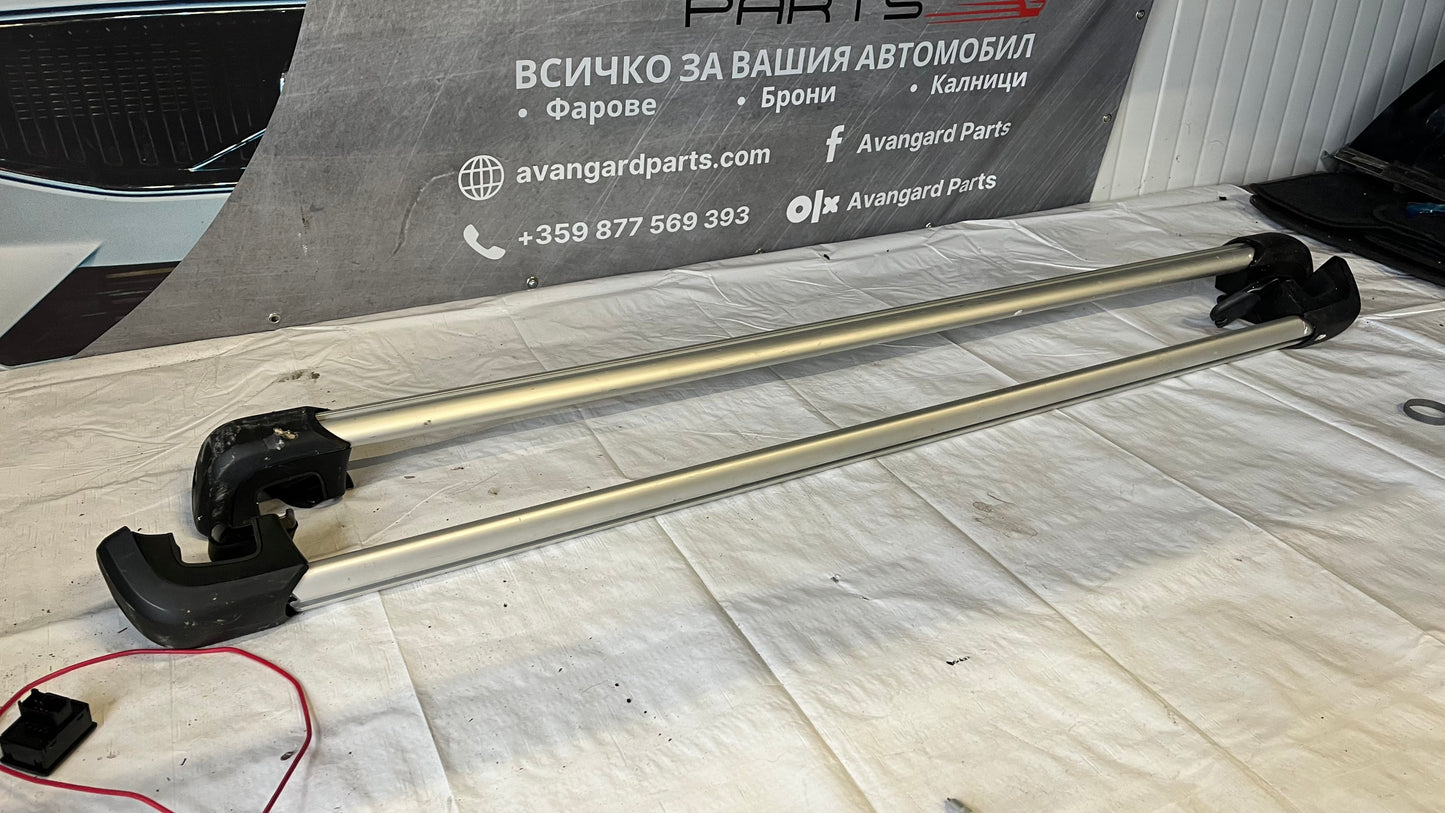 Багажник за таван