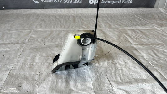 Toyota Yaris задна лява брава