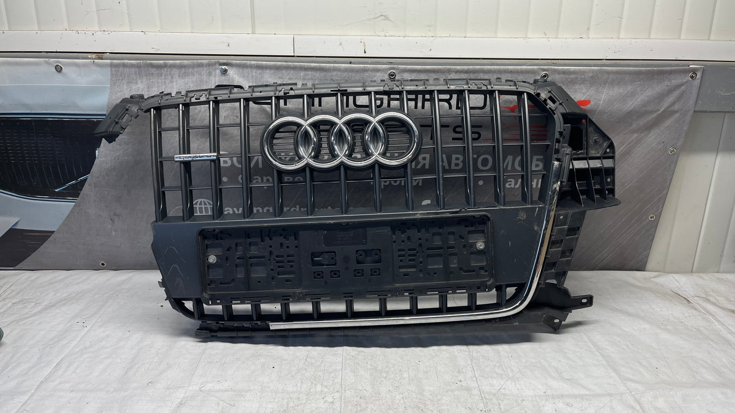 Audi Q3 8U 14- предна решетка