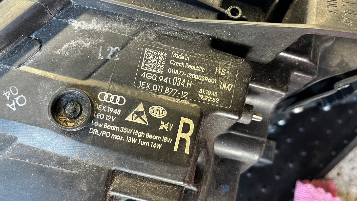 Audi A6 C7 4G десен фар