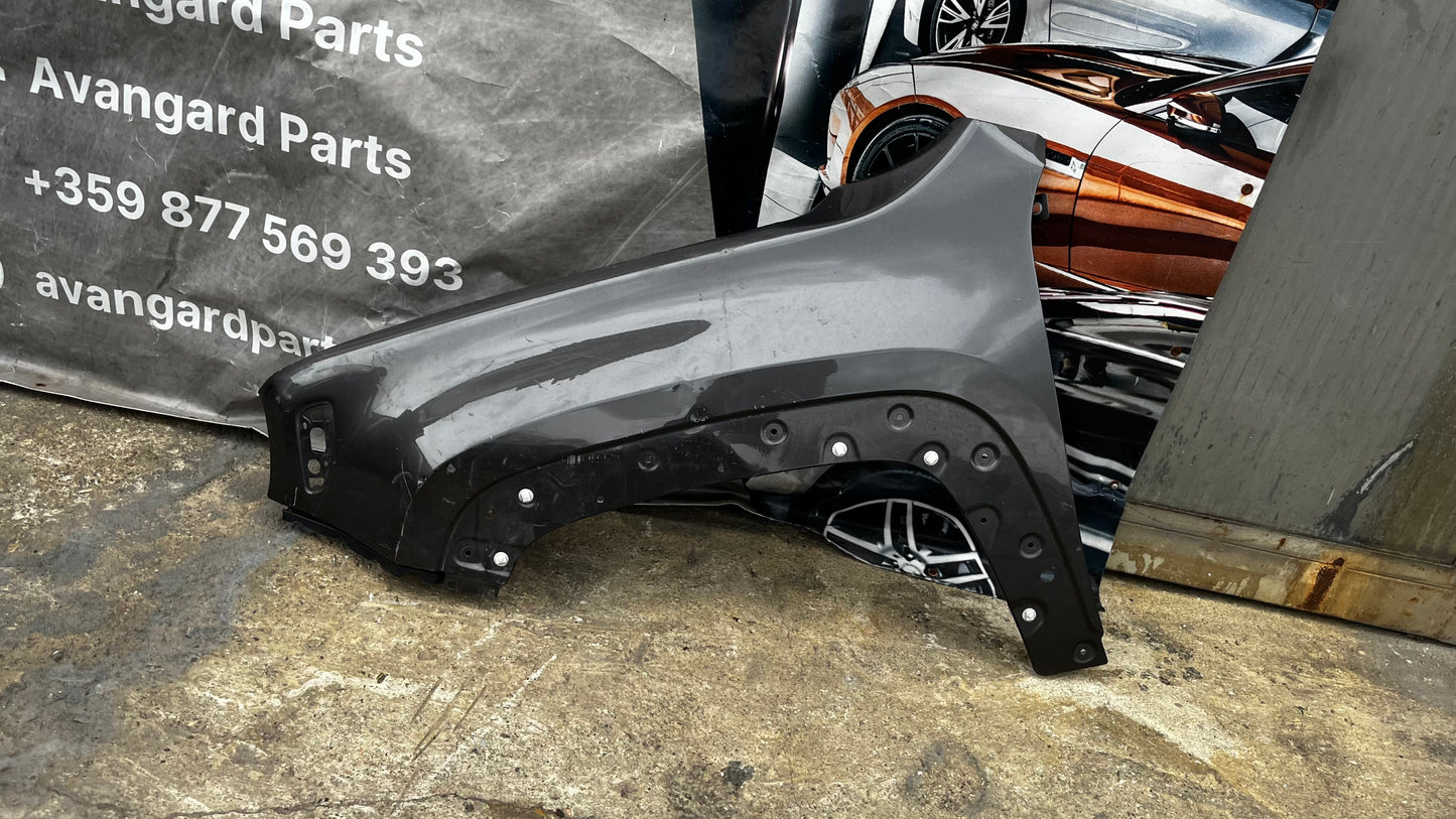 Jeep Renegade ляв калник