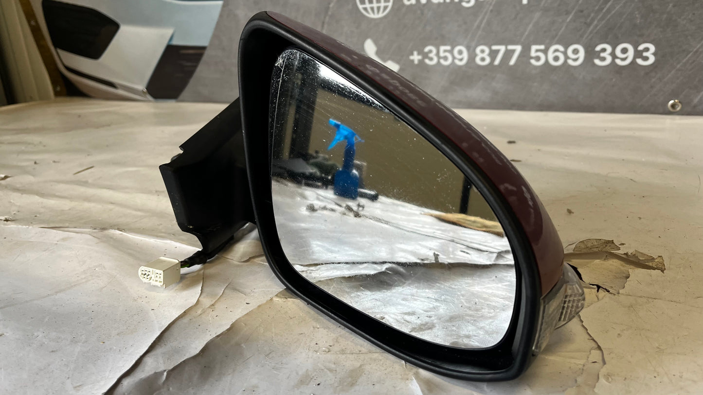 Дясно огледало Toyota Yaris 3 2011-2014