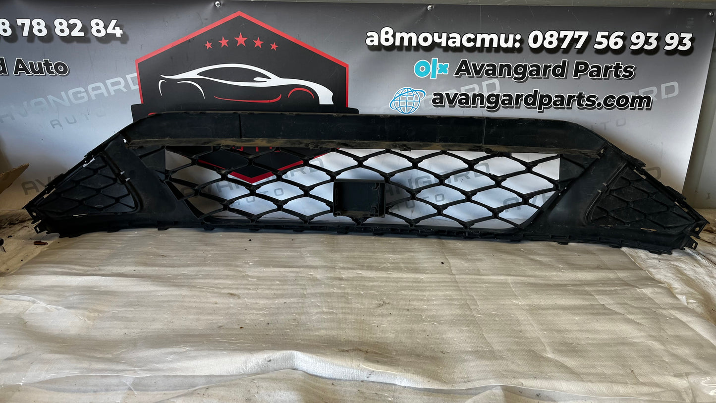 Seat Arona 20- предна решетка