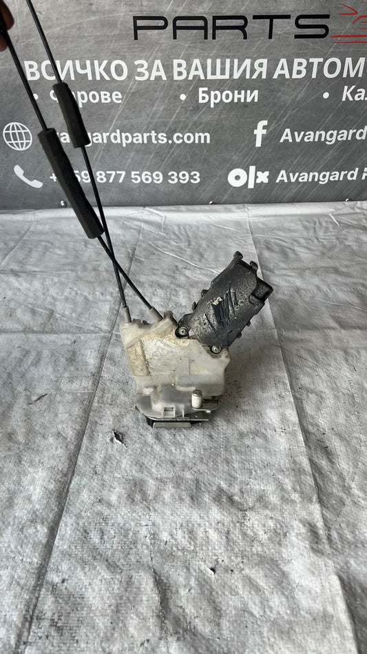 Заключващ механизъм за предна дясна врата Subaru Forester 2003-2008
