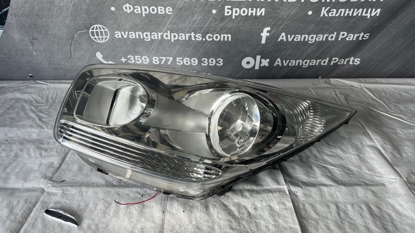 Ляв фар Kia Venga 2010-