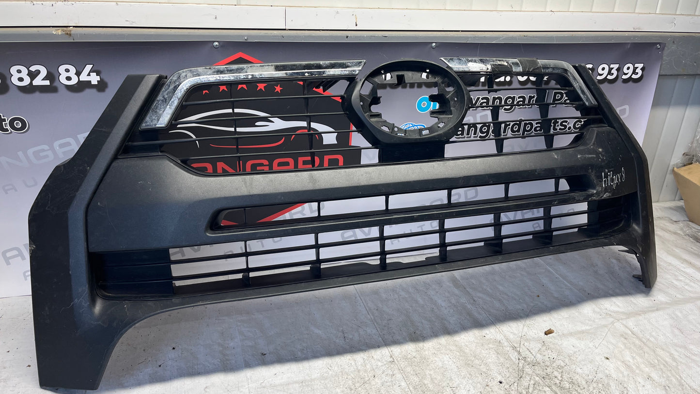 Toyota Hilux 2020- предна решетка