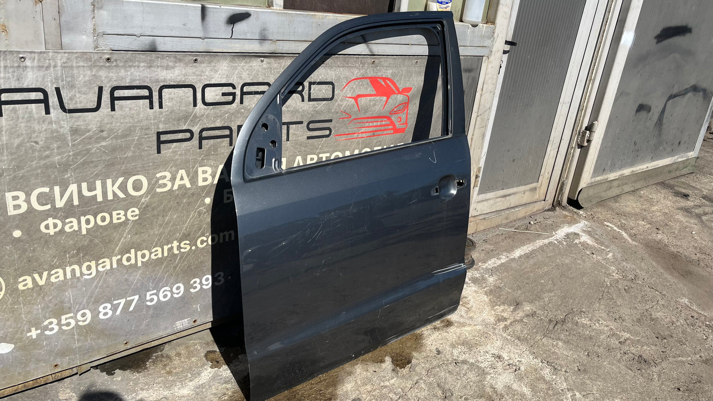 Предна лява врата Volkswagen Amarok 2010-2022