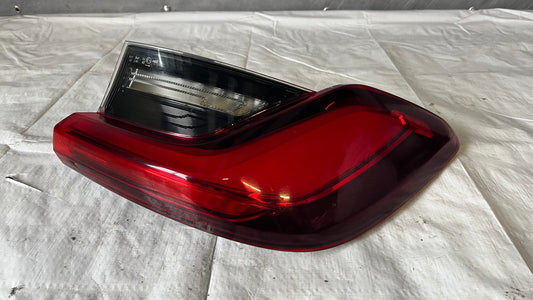 Десен стоп BMW 3 G21 2020-