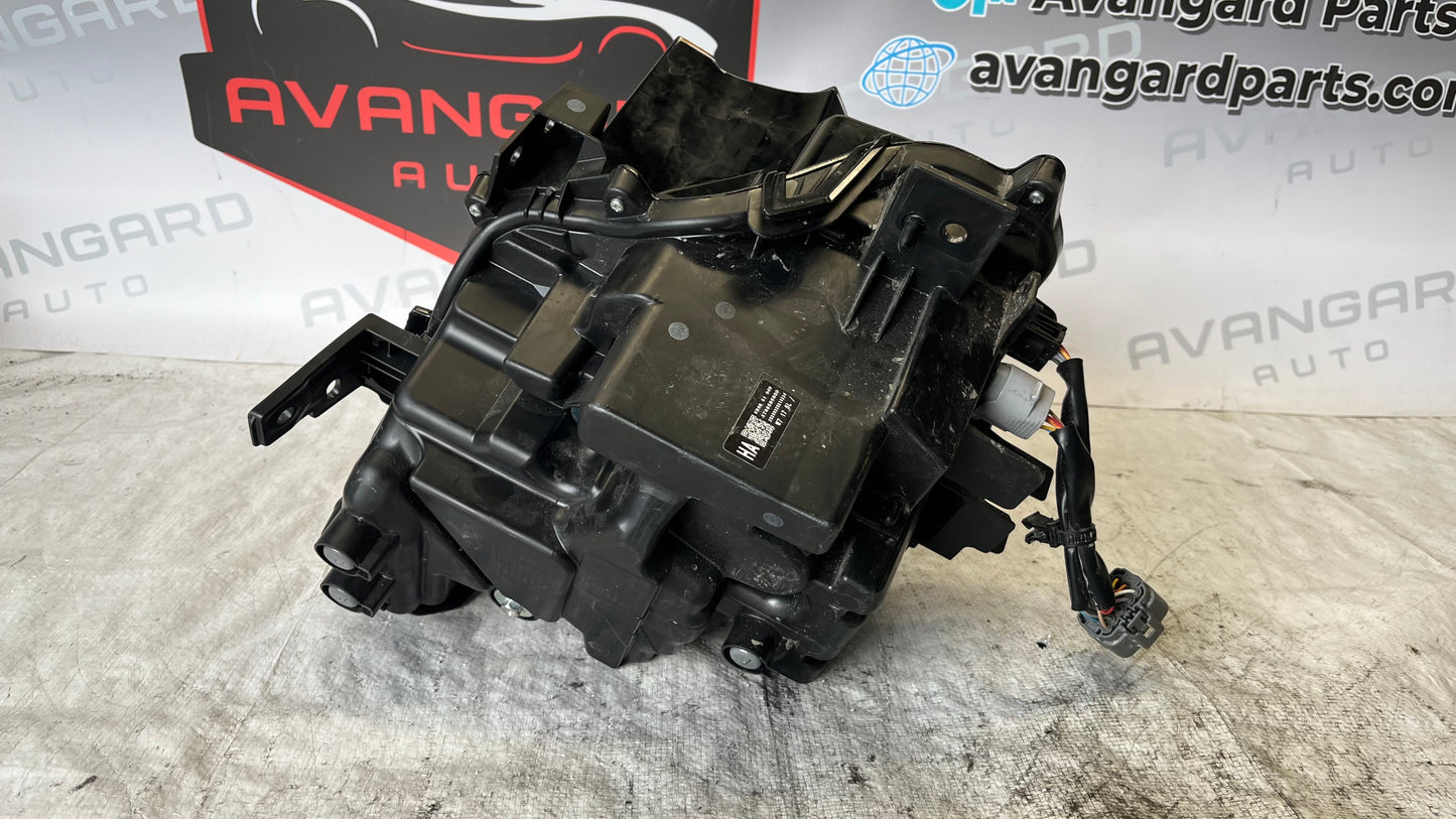 Mazda CX60 22- ляв фар