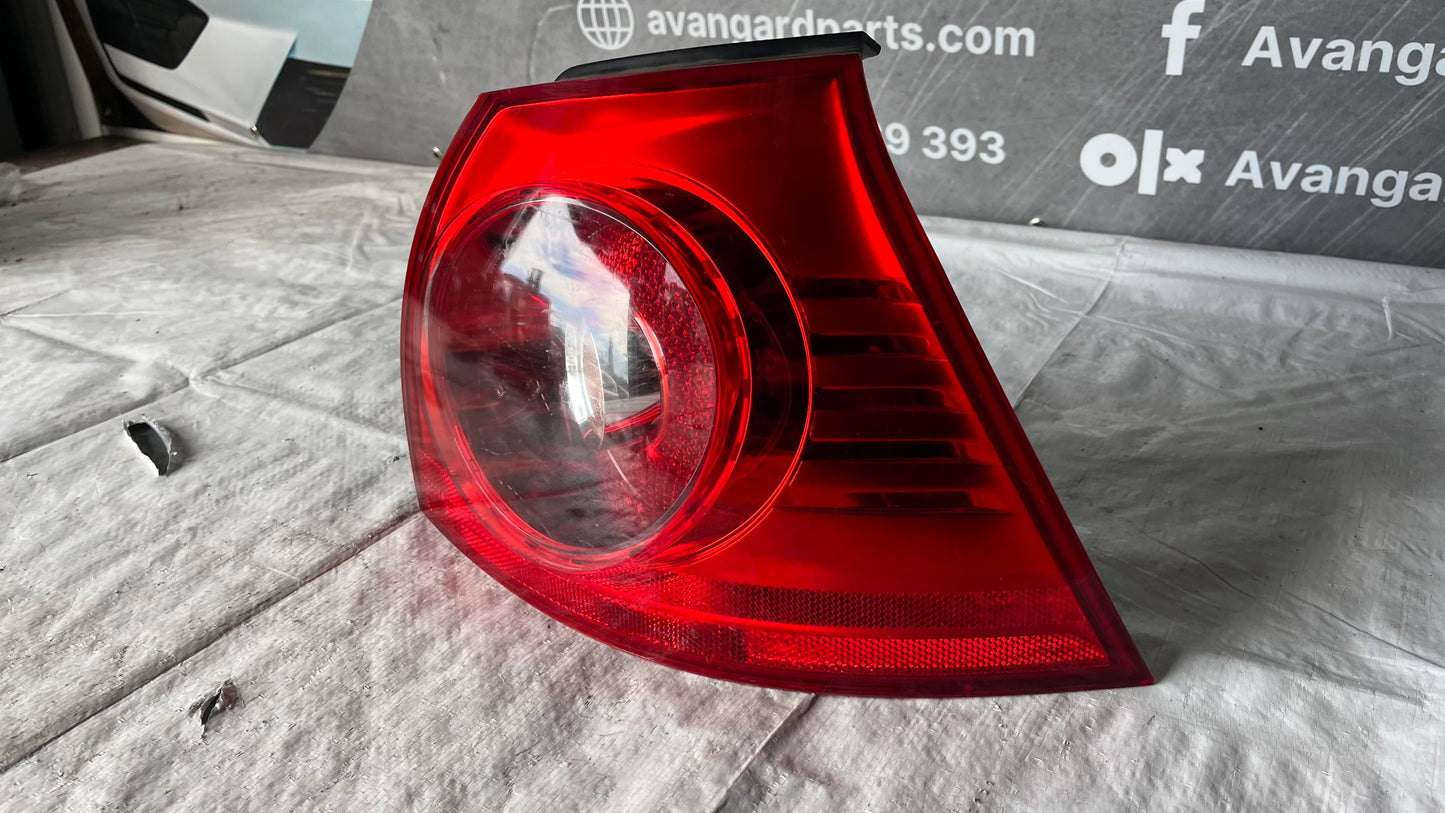 Десен стоп Volkswagen Golf 5 2003-2009