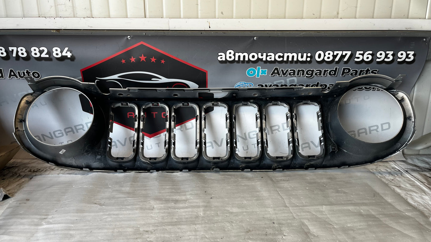 Jeep Renegade 14- предна решетка