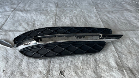 Лява решетка за предна броня Mercedes C W204