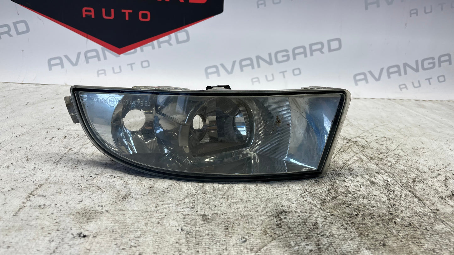 Skoda Fabia 2 десен халоген