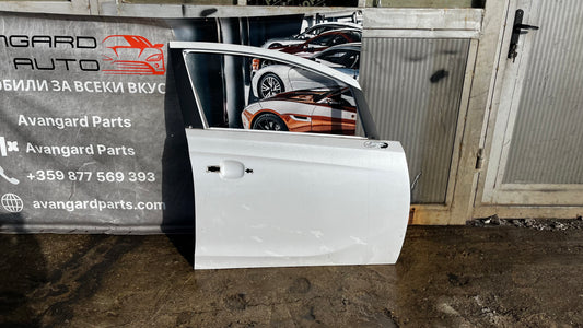 Opel Corsa E предна дясна врата