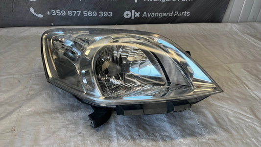 Fiat Fiorino десен фар