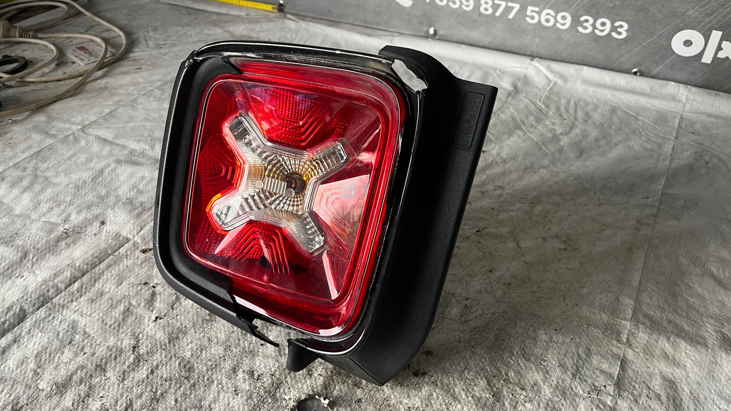 Jeep Renegade десен стоп