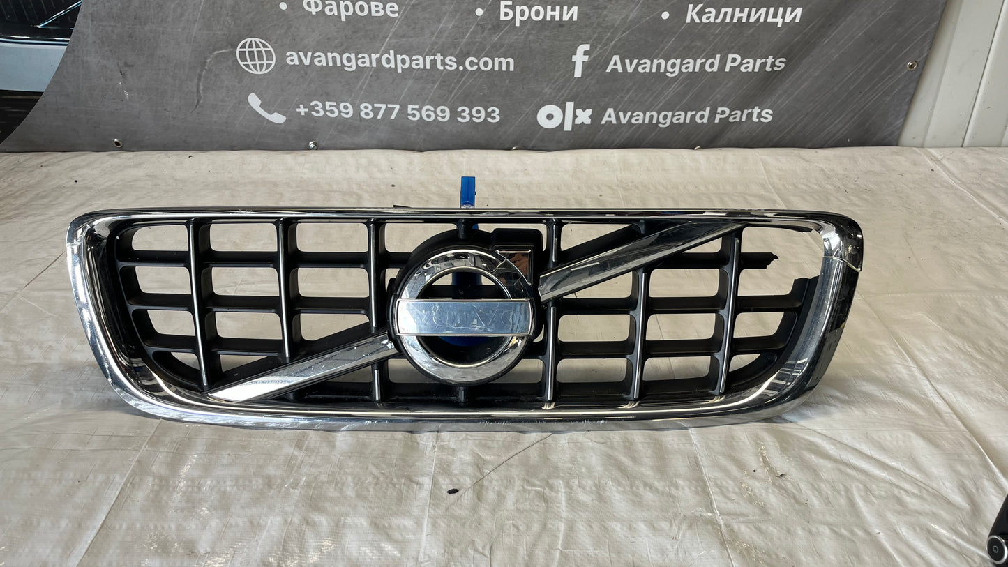 Volvo V70 3 предна решетка