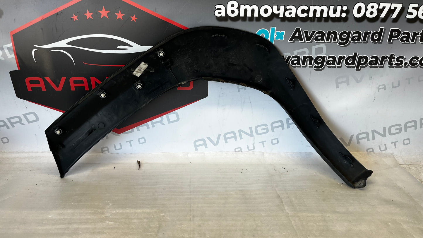 Toyota Yaris Cross вежда задна дясна