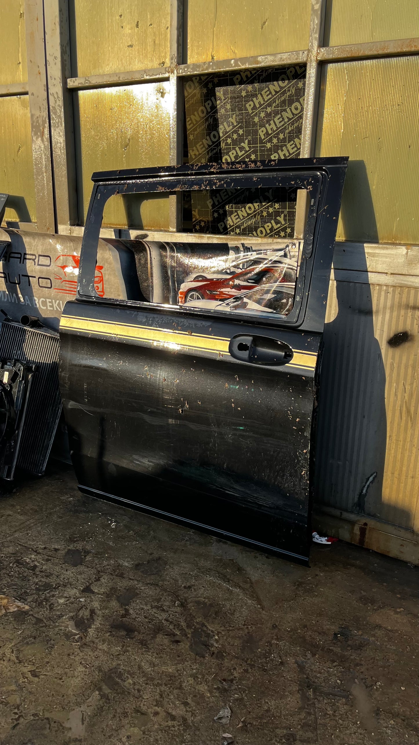 Mercedes Vito W447 задна дясна врата