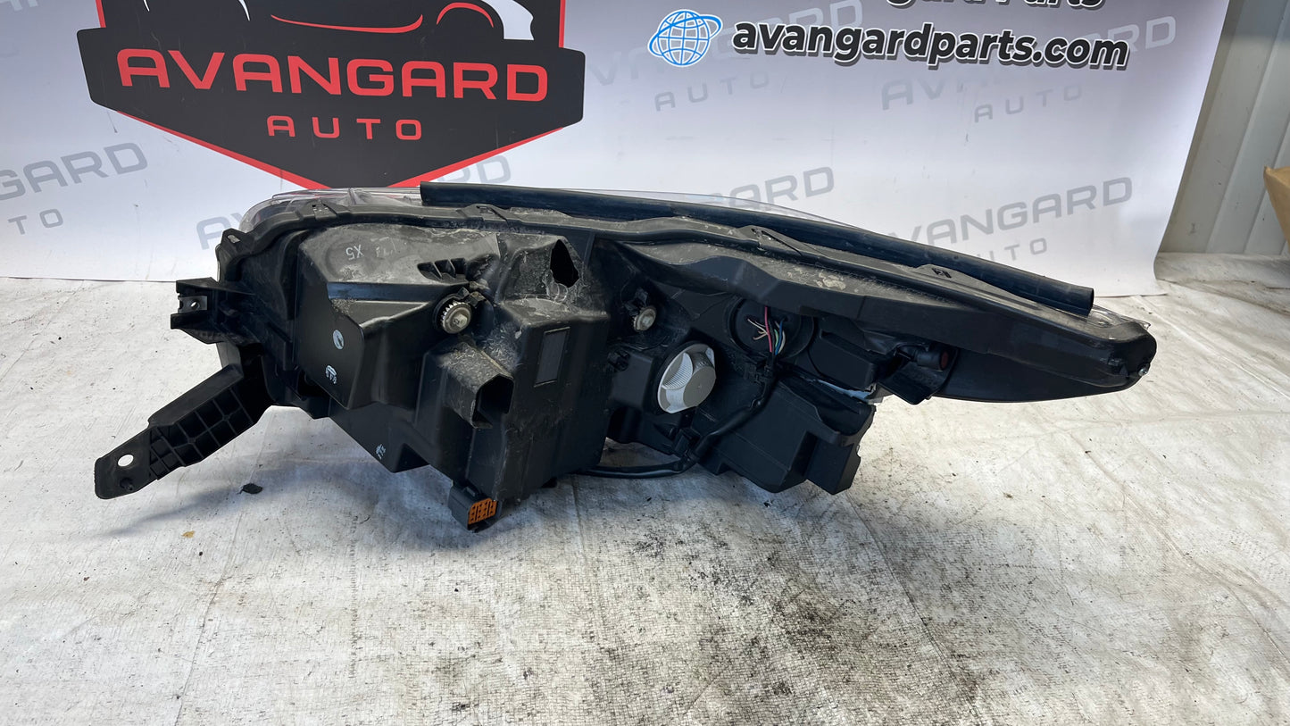 Subaru Legacy 20- десен фар