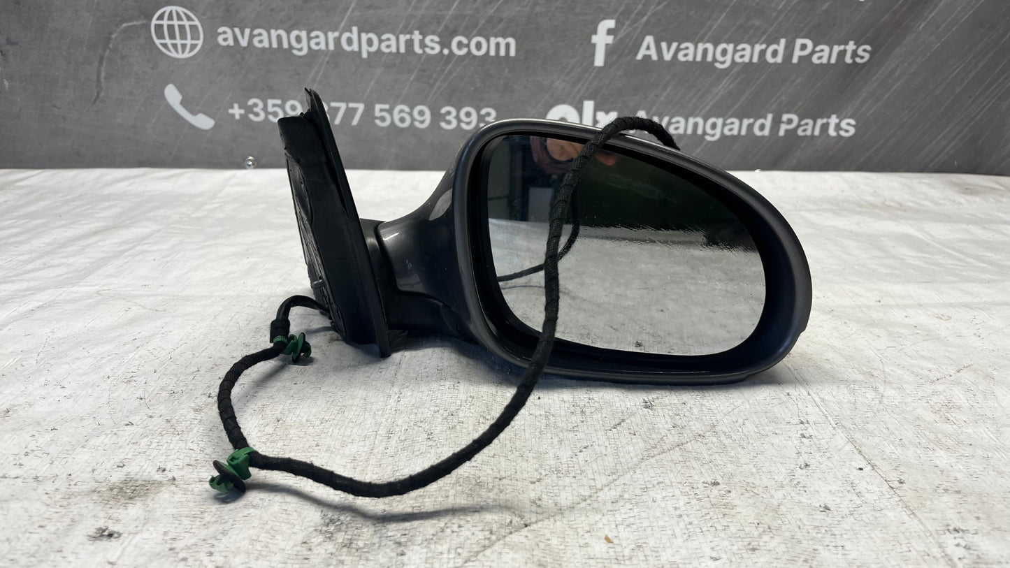 Volkswagen Passat 6 дясно огледало