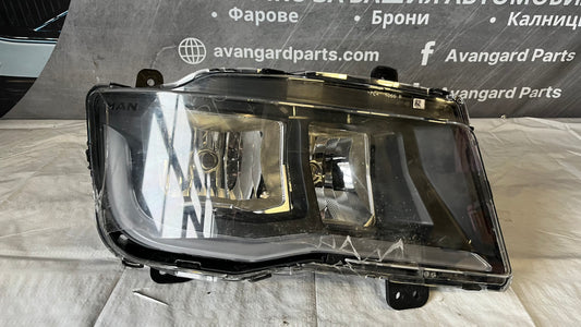 Десен фар MAN TGX