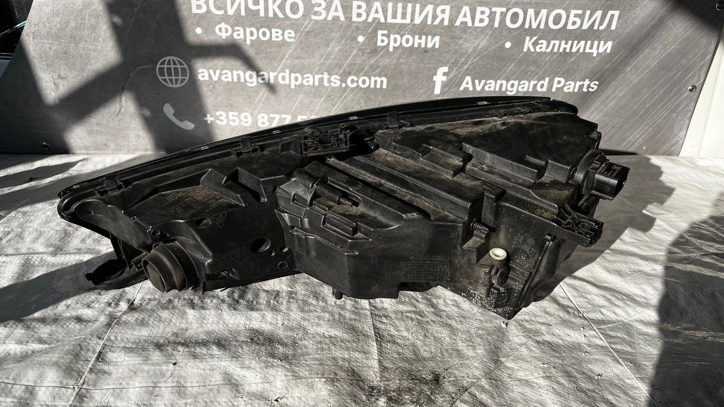 Десен фар Audi A4 B9 Facelift 2019-