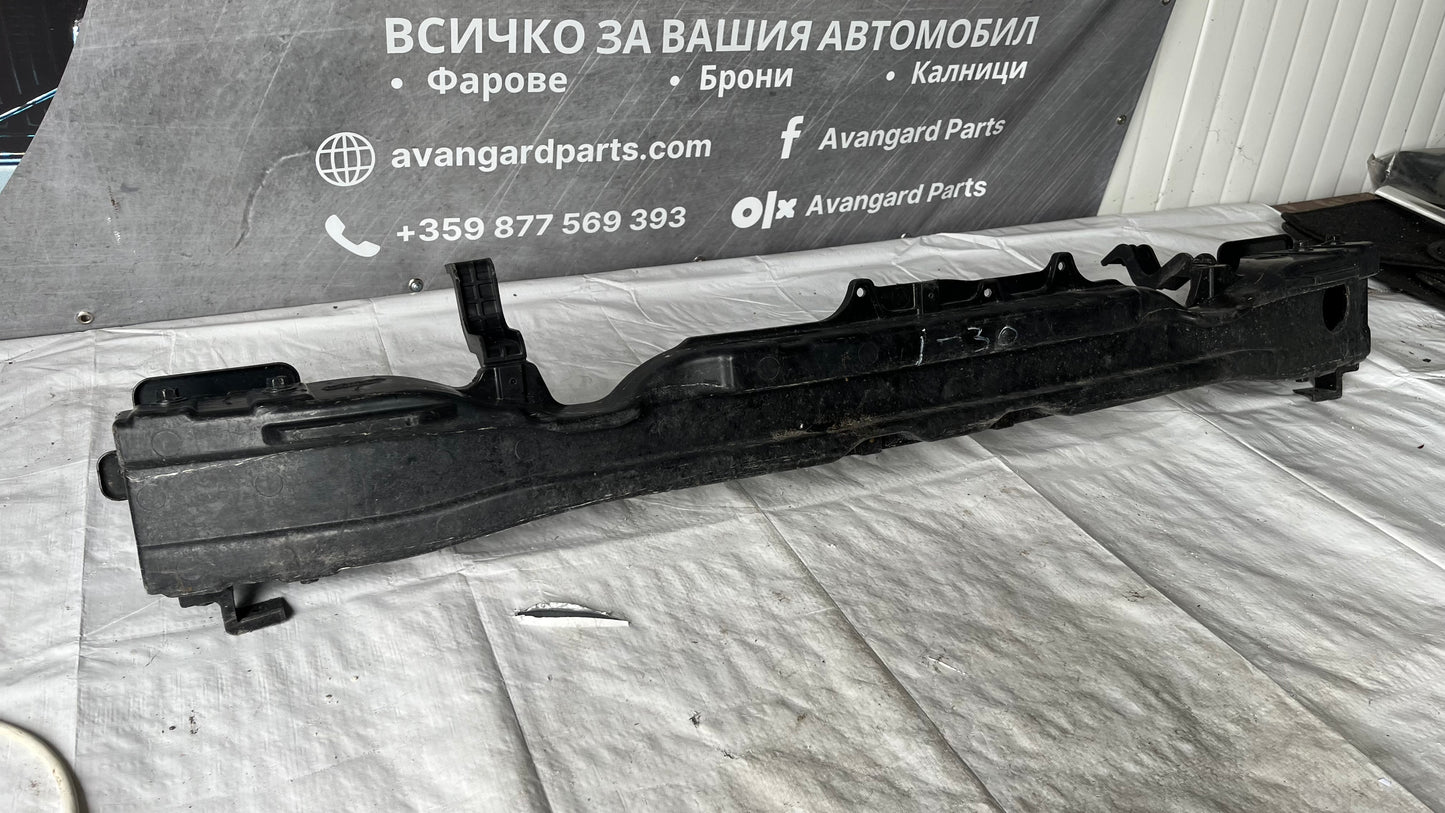 Греда за задна броня Hyundai i30 2017-