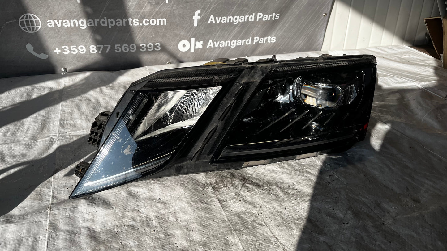 Skoda Octavia 3 ляв фар