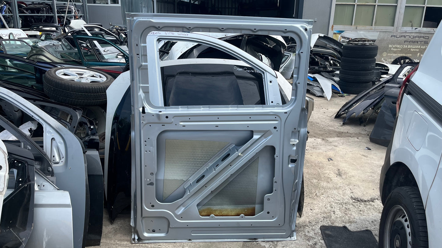 Плъзгаща се врата Mercedes Vito W447