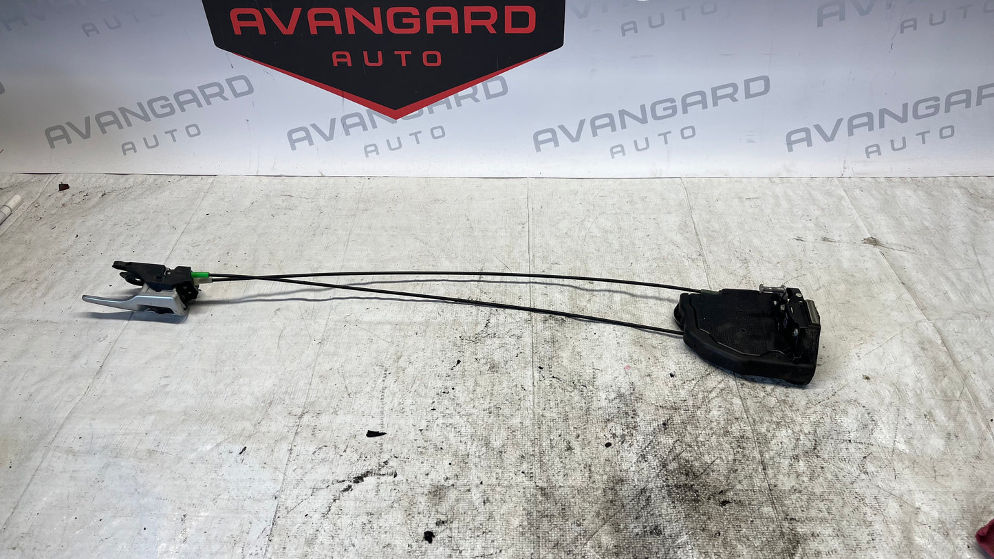 Toyota Avensis T25 брава задна дясна