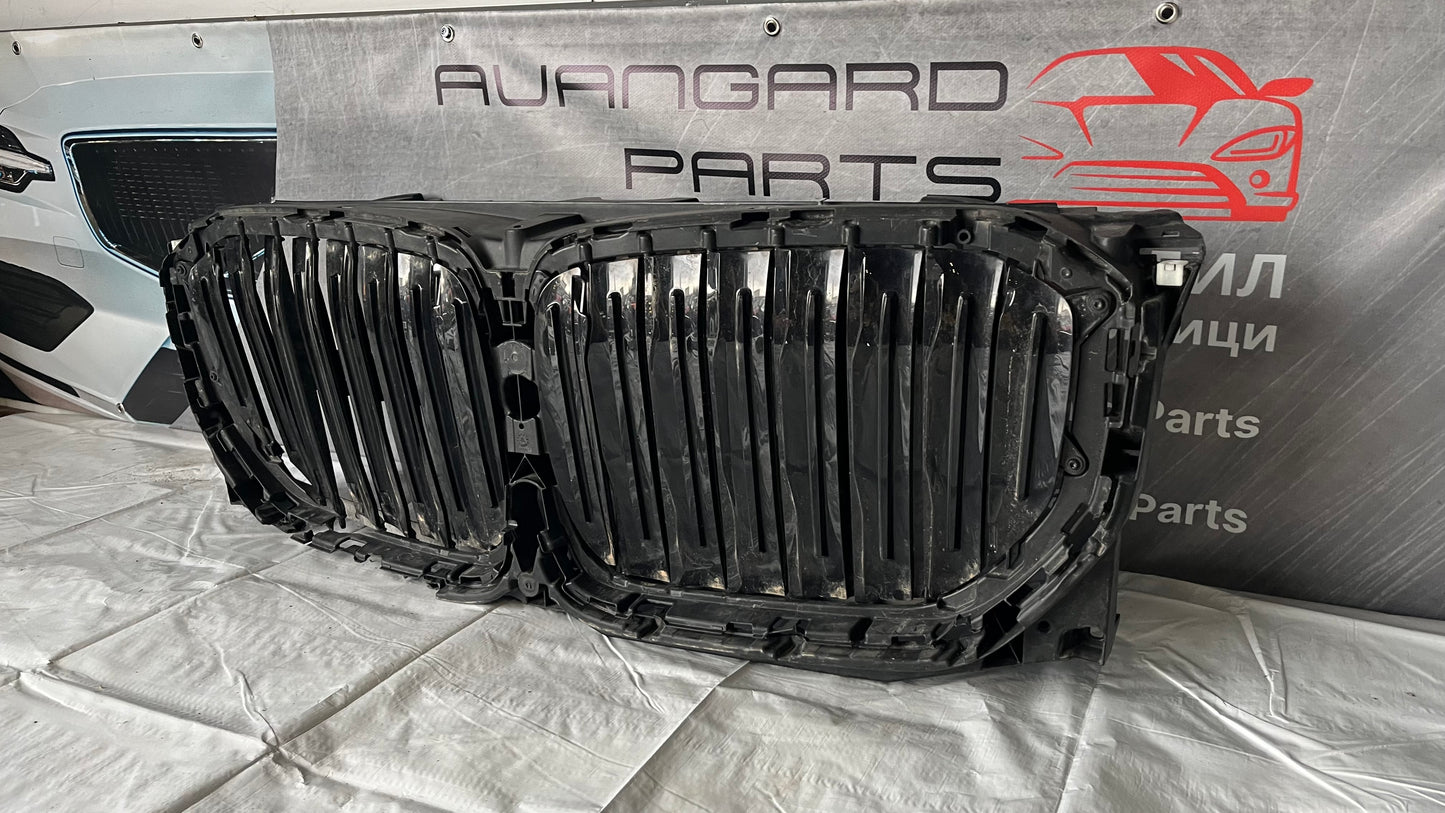 Предна решетка BMW X5 G05 2019-